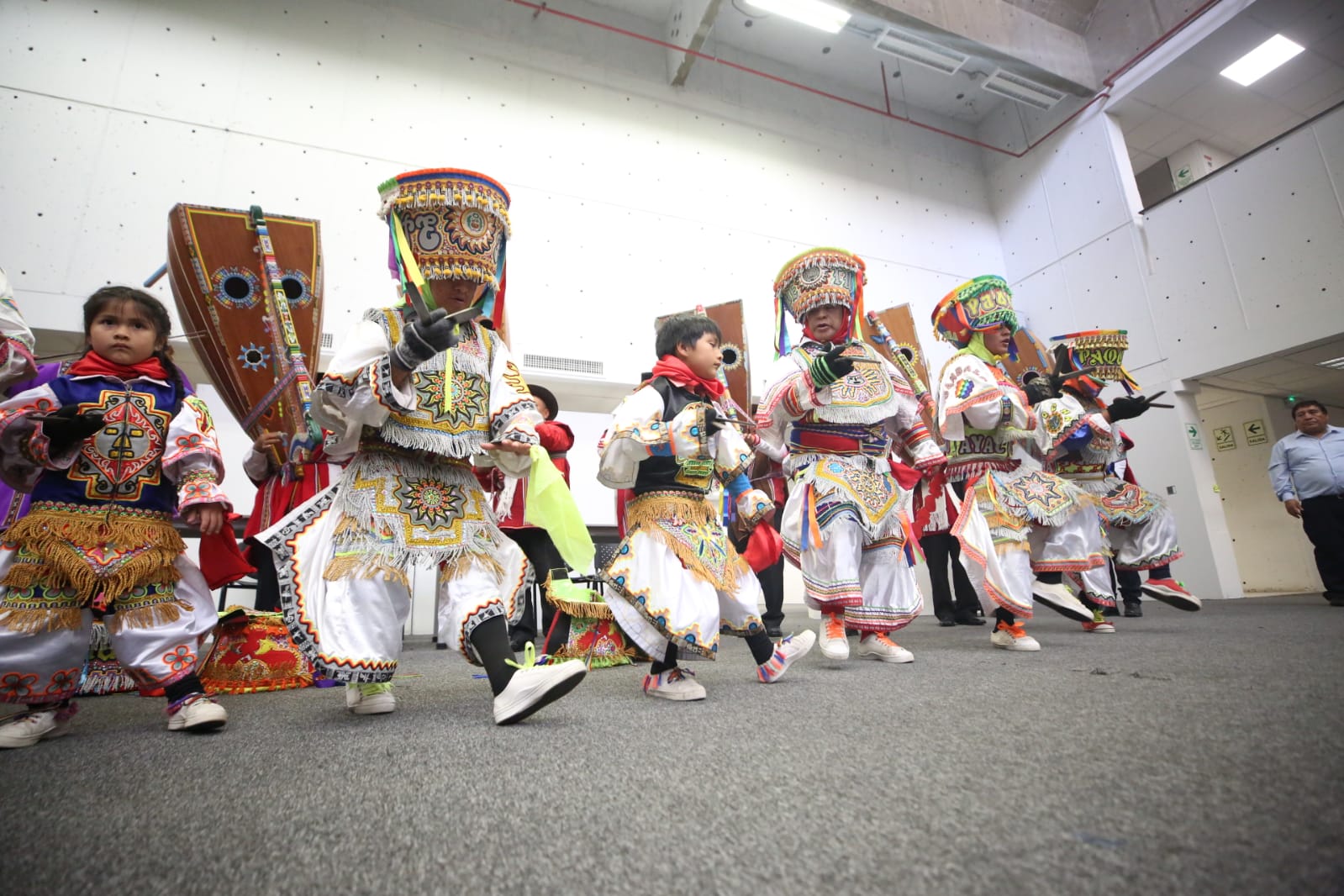 Ministerio de Cultura conmemora 12 años de la declaratoria como Patrimonio Cultural de la Humanidad a la Danza de las Tijeras