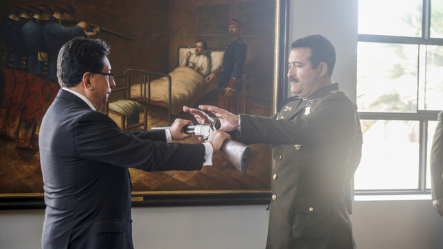 Sucamec dona 50 armas de fuego de carácter históricas al museo del Colegio Militar Leoncio Prado. 