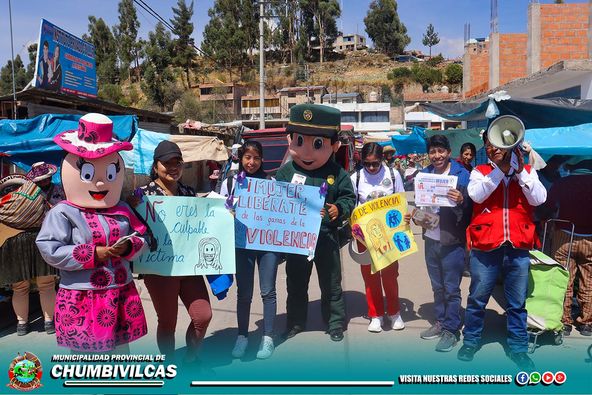 MIEMBROS DE LA INSTANCIA PROVINCIAL DE CONCERTACIÓN PARA ERRADICAR LA VIOLENCIA CONTRA LA MUJER Y LOS INTEGRANTES DEL GRUPO FAMILIAR DE LA PROVINCIA DE CHUMBIVILCAS, REALIZARON LA ACTIVIACIÒN 25N