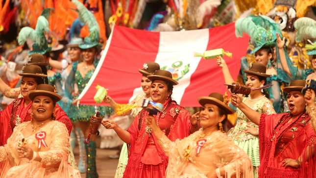Ministerio de Cultura participó del “Homenaje a Puno y a la Festividad de la Virgen de la Candelaria”