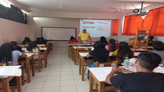 Centro de Empleo brinda servicio ABE y CUL en Instituto Hermanos Cárcamo de Paita