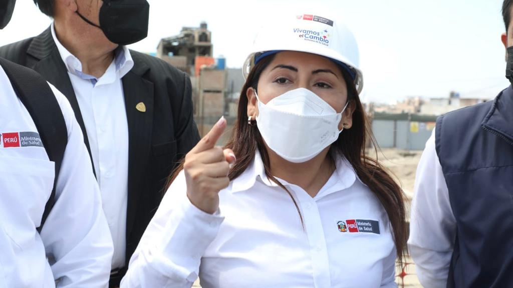 Ministra Kelly Portalatino aseguró el inicio del saldo de obra del Hospital Progreso del distrito de Chimbote antes de fin de año