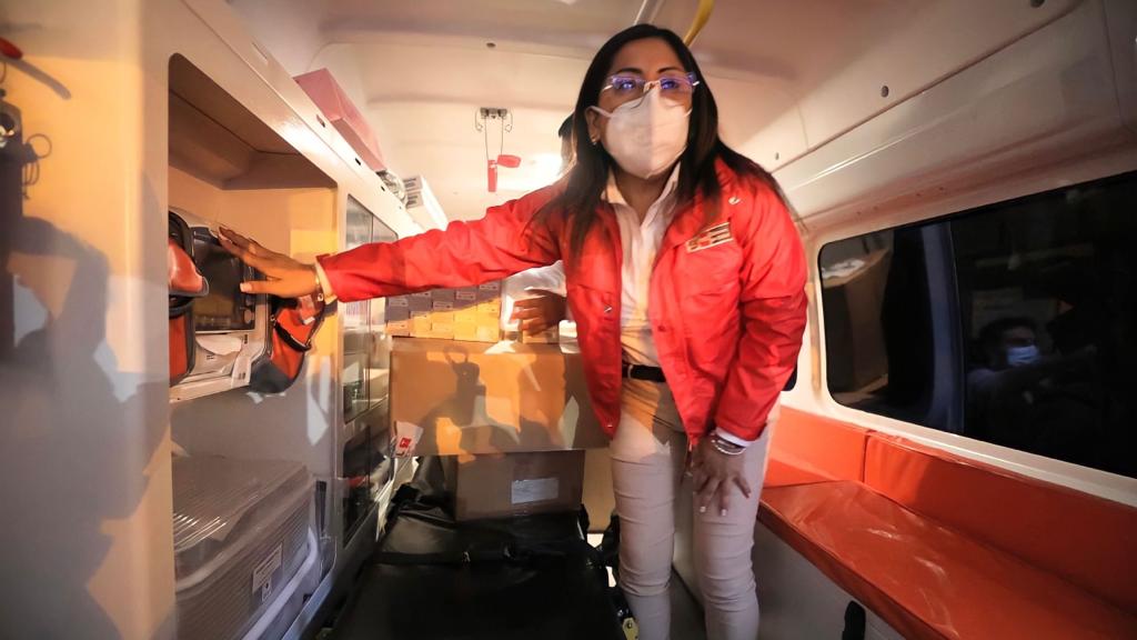 Áncash: Minsa fortalece el primer nivel de atención con entrega tres modernas ambulancias tipo II