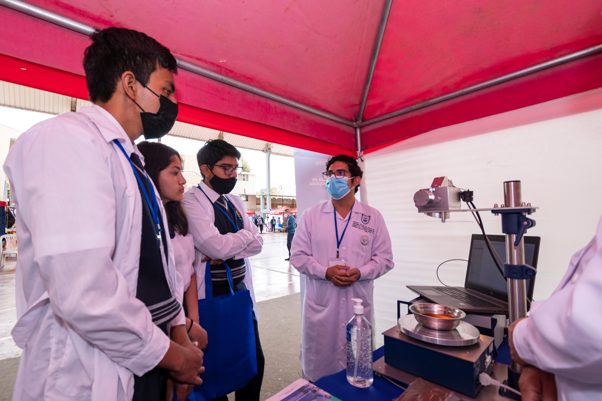 UNF participa en I Encuentro de Clubes de Ciencia y Tecnología Sullana 2022