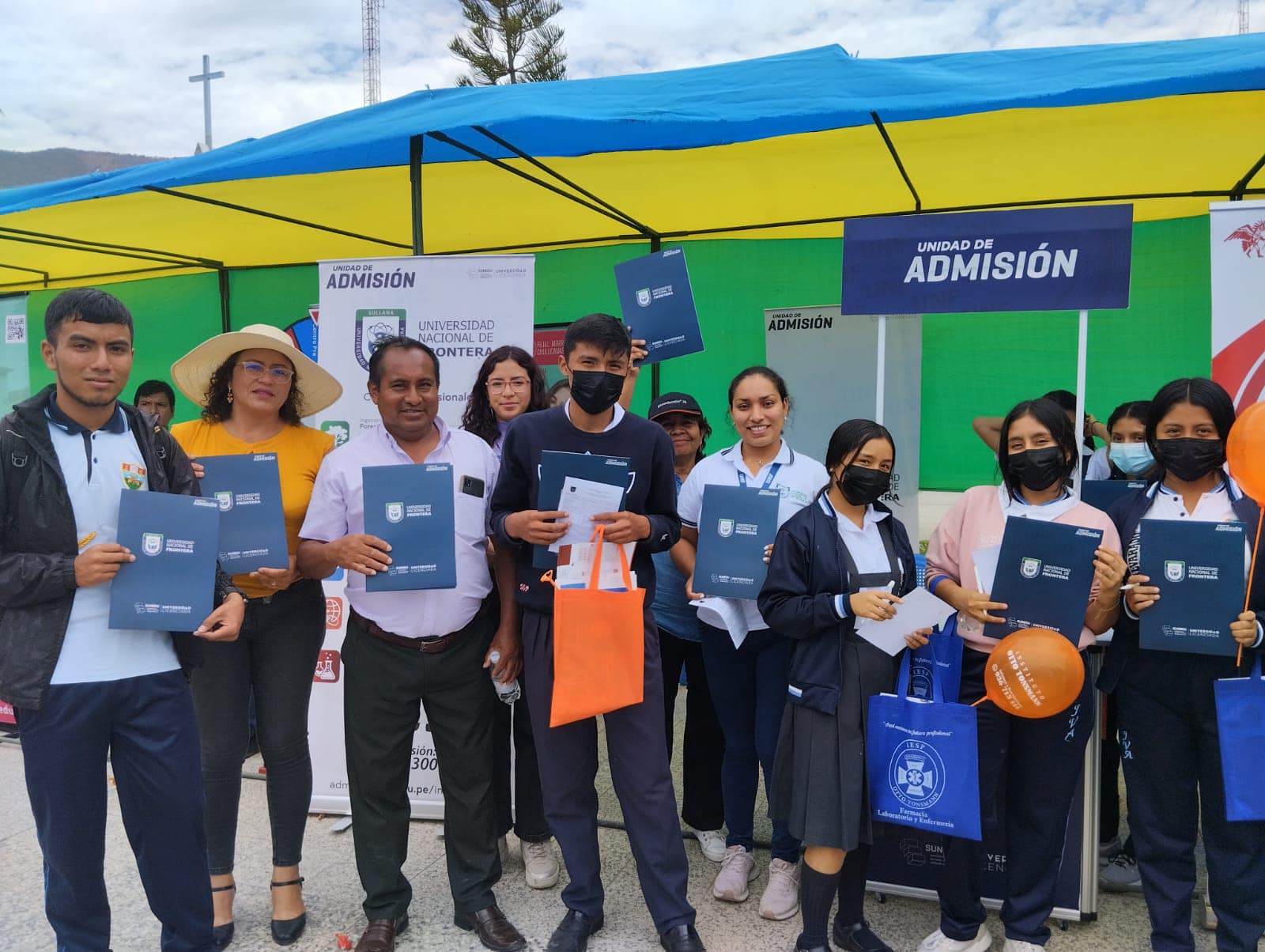 UNF participa en Feria Vocacional en Paimas - Ayabaca
