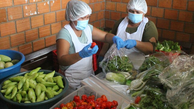 Loreto-MunicipalidaddeMaynasentregaalimentosfrescos (5).jpg