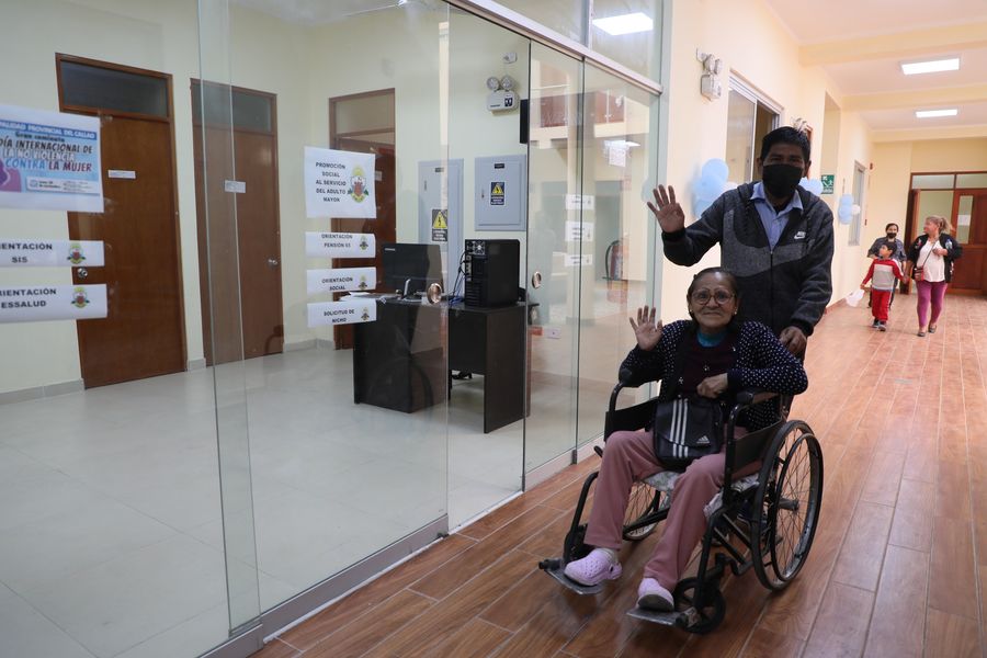 Con fiesta de confraternidad empezó a funcionar la Casa del Adulto Mayor