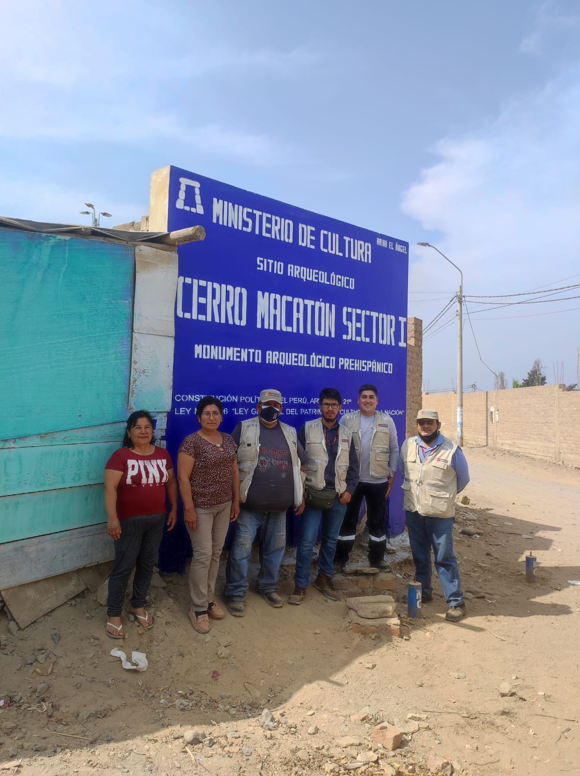 Ministerio de Cultura dirigió jornada de limpieza y mantenimiento en sitio arqueológico Cerro Macatón en Huaral