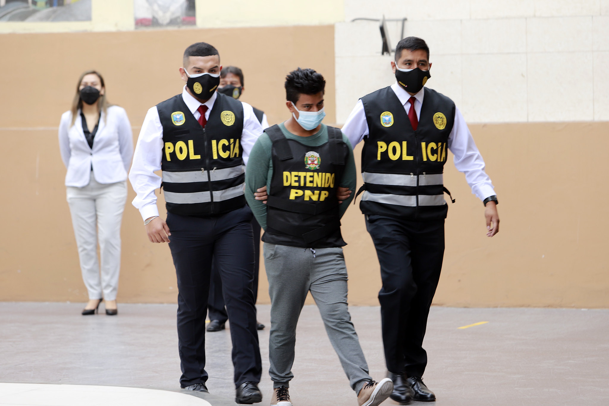 Las acciones policiales a nivel nacional también permitieron la captura de 84,750 requisitoriados
