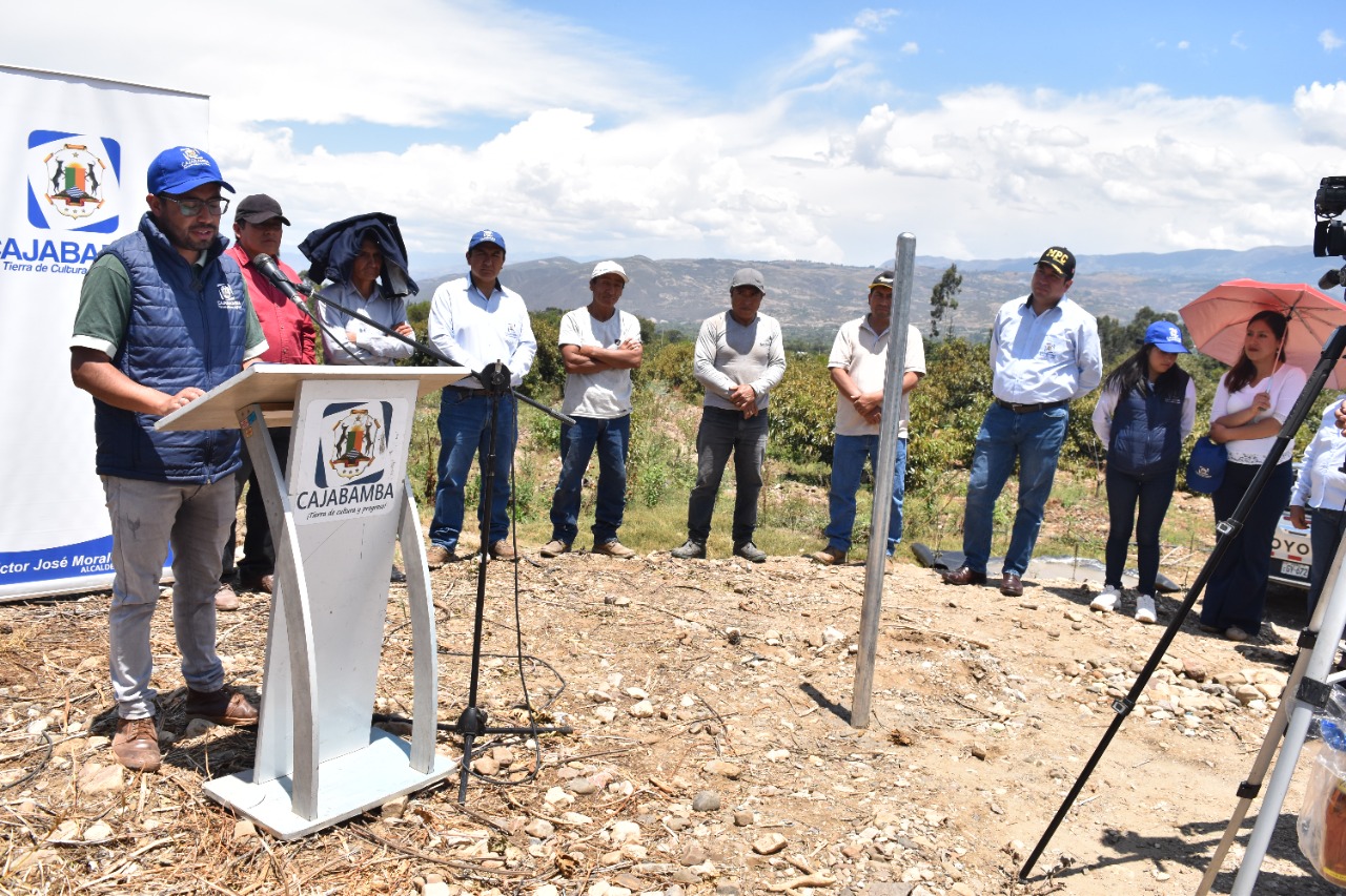 Realizamos entrega de microreservorios en Chuquibamba