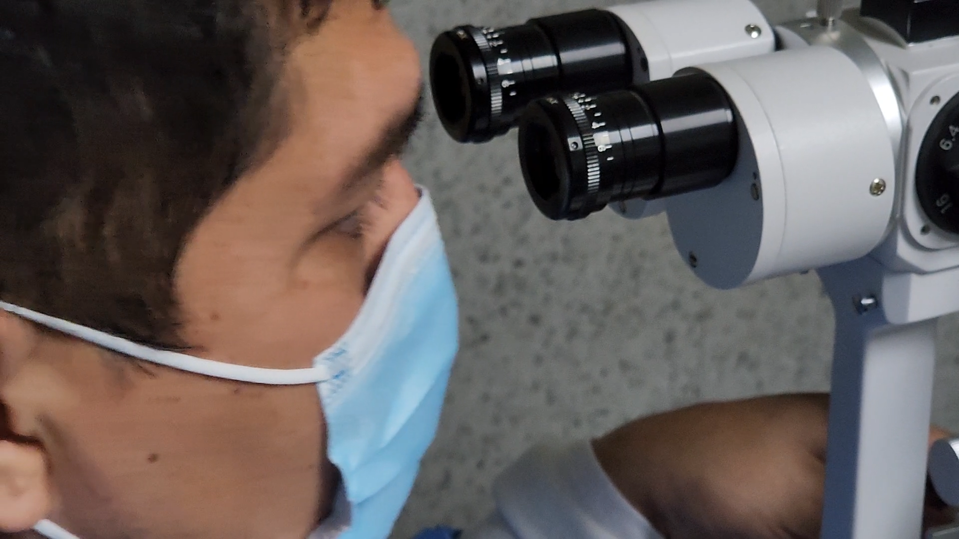 Infecciones a los ojos aumenta en épocas de verano