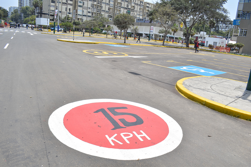 Jesús María: Nueve mil vecinos de la Residencial San Felipe son beneficiados con obras en más de 10 mil metros cuadrados en estacionamiento