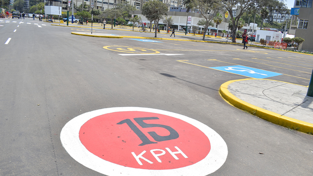Jesús María: Nueve mil vecinos de la Residencial San Felipe son beneficiados con obras en más de 10 mil metros cuadrados en estacionamiento