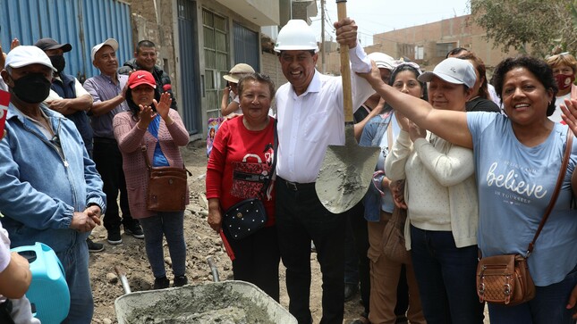 Valle Hermoso de Oquendo rumbo al progreso gracias a modernas pistas y veredas