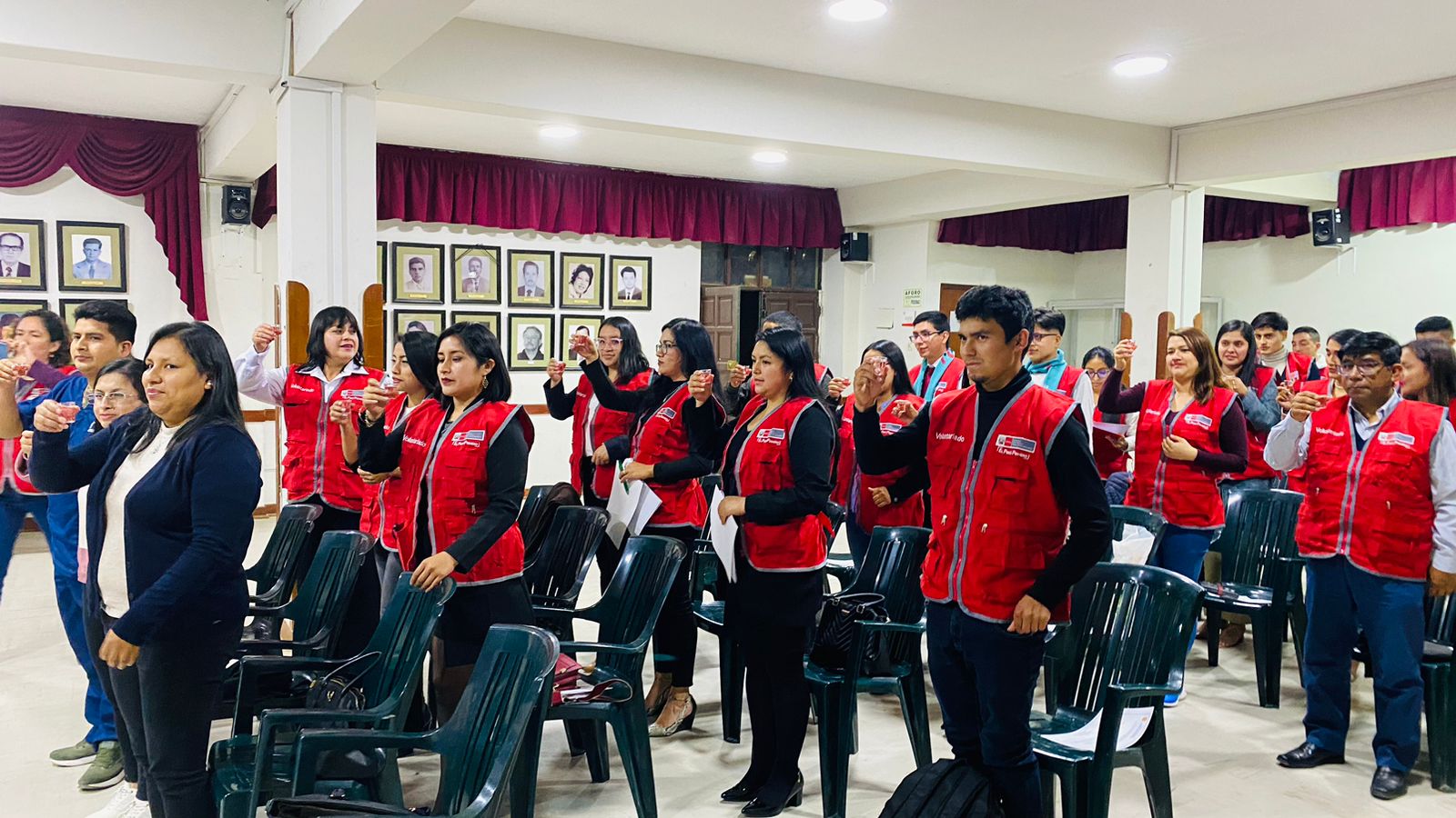 Reconocimiento a mentoras y líderes varones como voluntarias y voluntarios por la igualdad de género del distrito de Chachapoyas