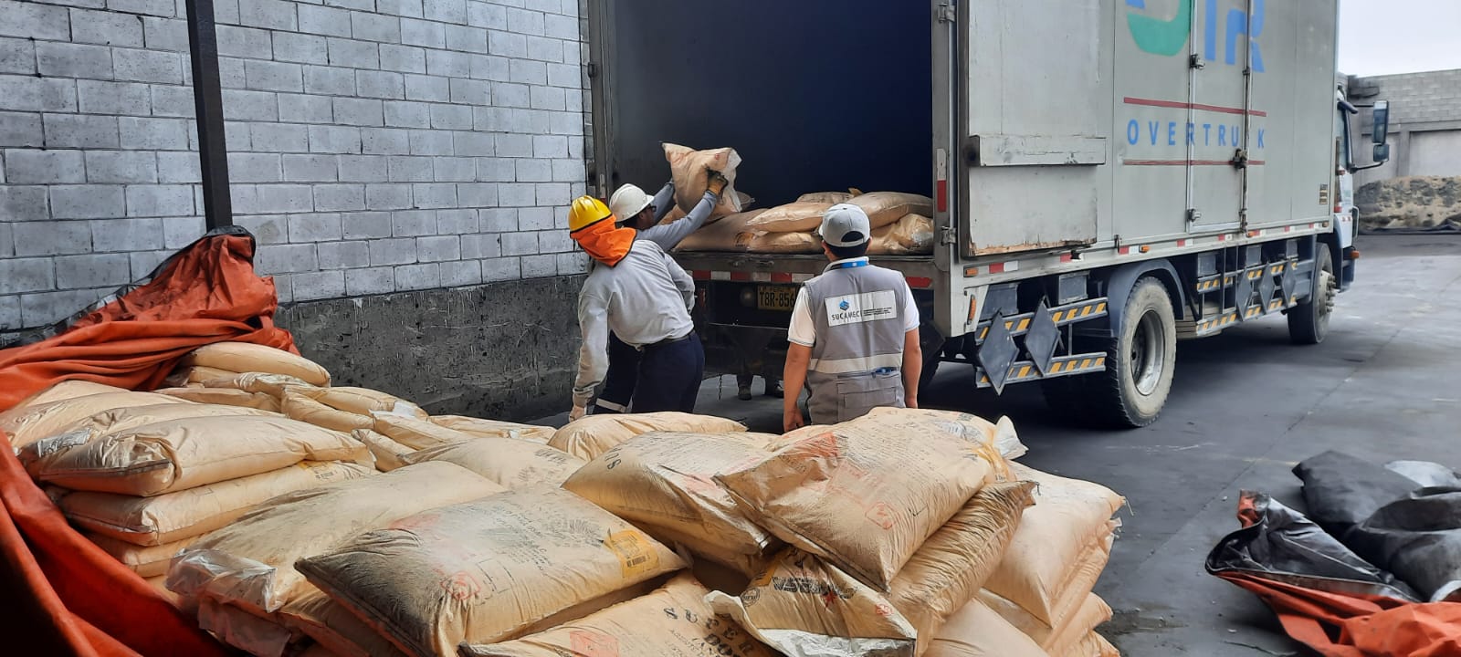 Sucamec destruyó más de 8 toneladas de explosivos de procedencia ilegal en La Libertad
