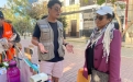 La Municipalidad de Lince, a través de la Gerencia de Gestión Ambiental, impulso la campaña denominada “TECNORECICLA RAEE 2022”, en el boulevard Lazo, que consistió en reciclar todos aquellos aparatos dañados, descartados u obsoletos que consumen electricidad y que ya no son utilizados.
El objetivo es concientizar a la ciudadanía con respecto a estos residuos que necesitan un tratamiento y manipulación adecuada. Dicha iniciativa ambiental contó con el apoyo de: Entel, Bio Huertos, RLG y Ciudad Saludable.
Cabe resaltar que, como parte de las estrategias de reciclaje para reducir el impacto al medio ambiente, el municipio a través del programa Lince Educca ha instalado diversos centros de acopio especializados, donde se pueden dejar estos objetos eléctricos y/o electrónicos.
Recuerda, todos tenemos responsabilidad con nuestro planeta.
¡Lince respira limpio!