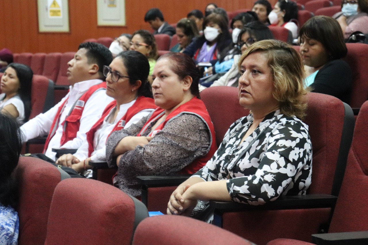 GRT capacitando contra la violencia