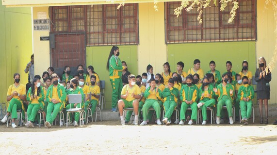 Estudiantes de la I.E "Mallaritos"