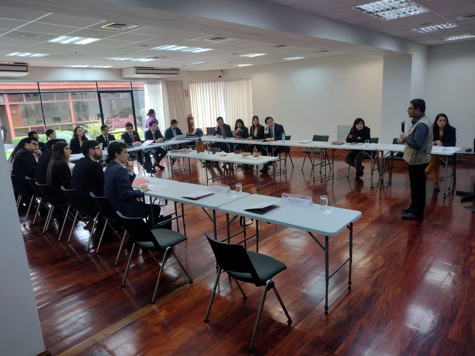 Ministerio de Cultura capacitó a alumnos de la Academia Diplomática en materia de lucha contra tráfico ilícito de bienes culturales muebles