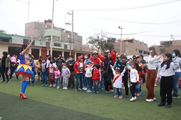 Subgerencia de Programas Sociales agasaja a comités de Vasos de Leche