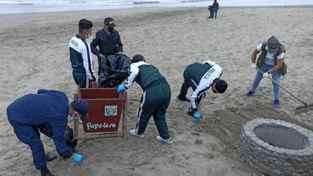  Se llevó a cabo la limpieza del circuito de playas de Barranca