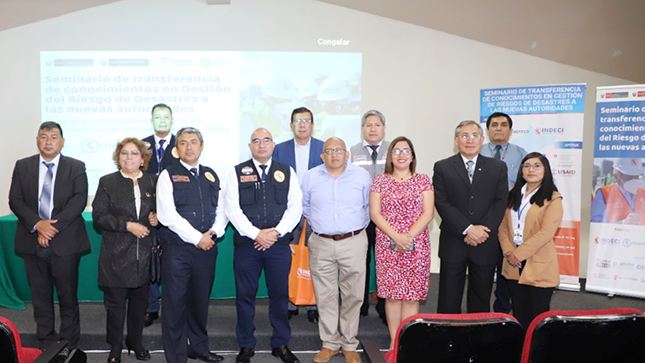 Participantes en el seminario.