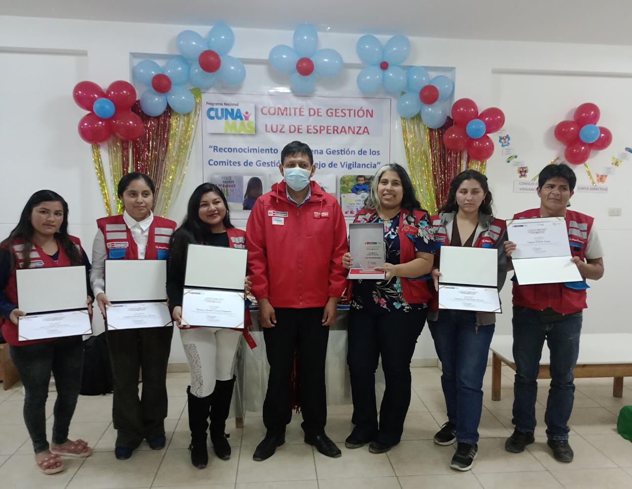 Reconocimiento a comités de gestión y consejos de vigilancia - LUZ DE ESPERANZA