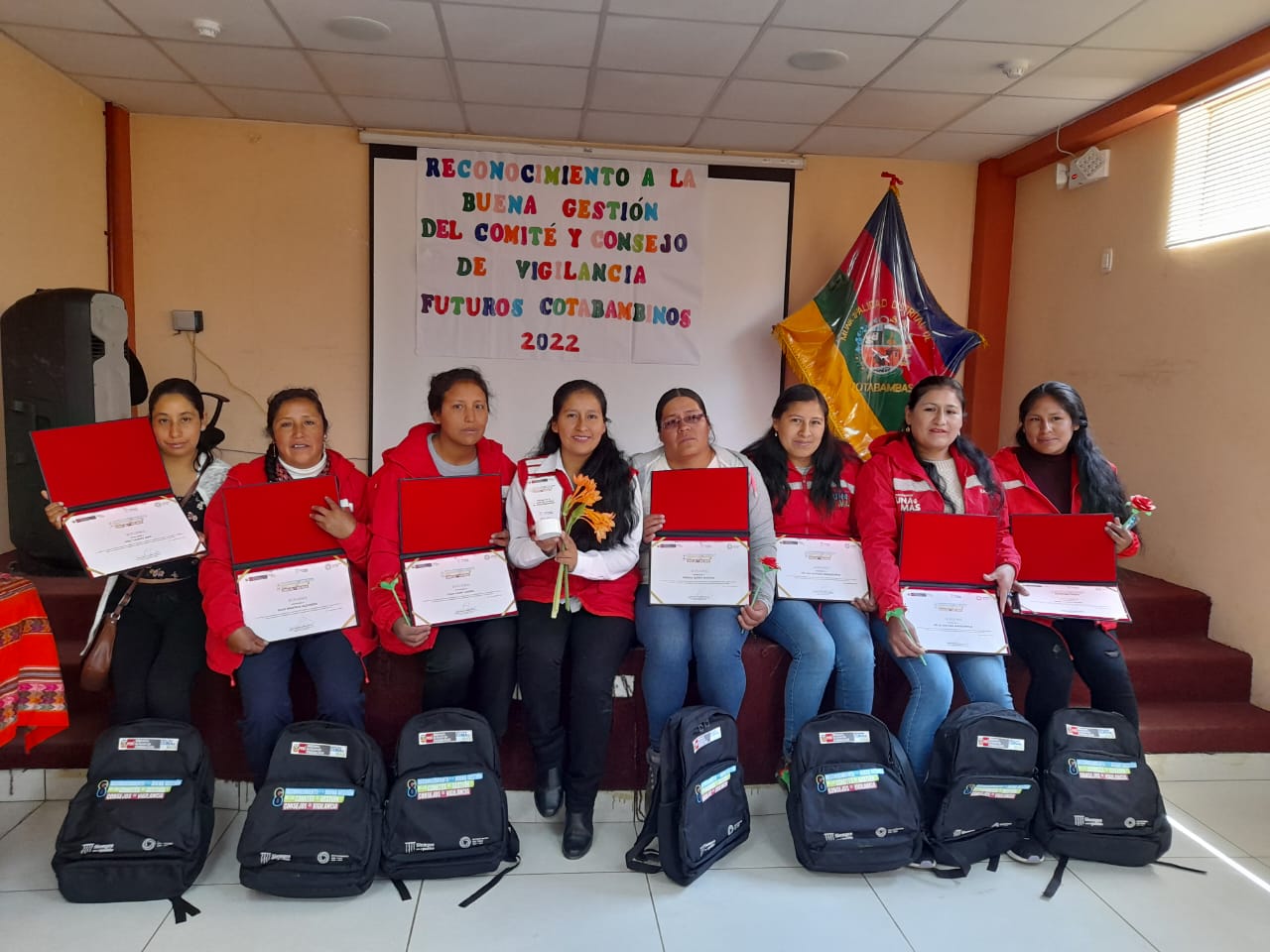 Reconocimiento a comités de gestión y consejos de vigilancia