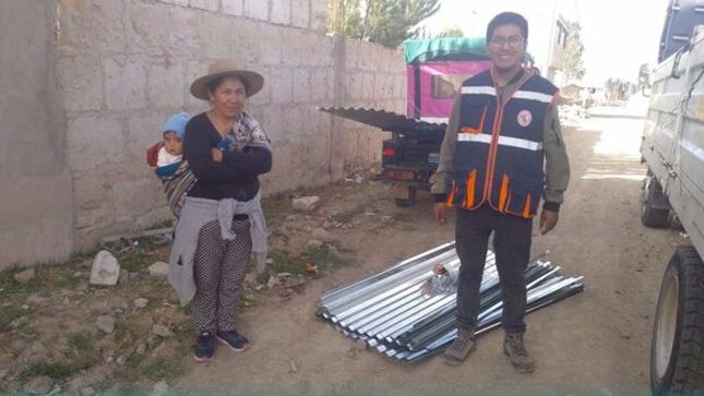 Municipalidad provincial de Chumbivilcas, entregó bienes de ayuda humanitaria a damnificados por incendios forestales