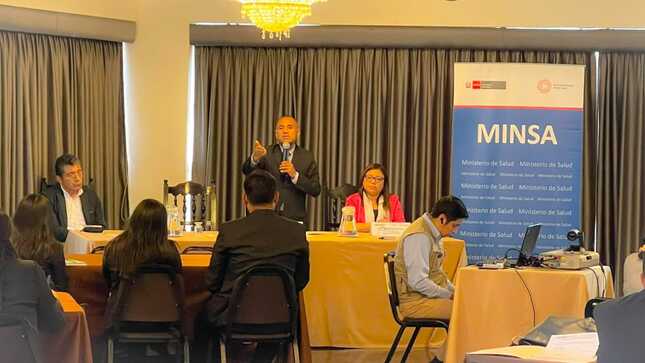 Secretarías de los Consejos Regionales de Salud fortalecen sus competencias en taller nacional  