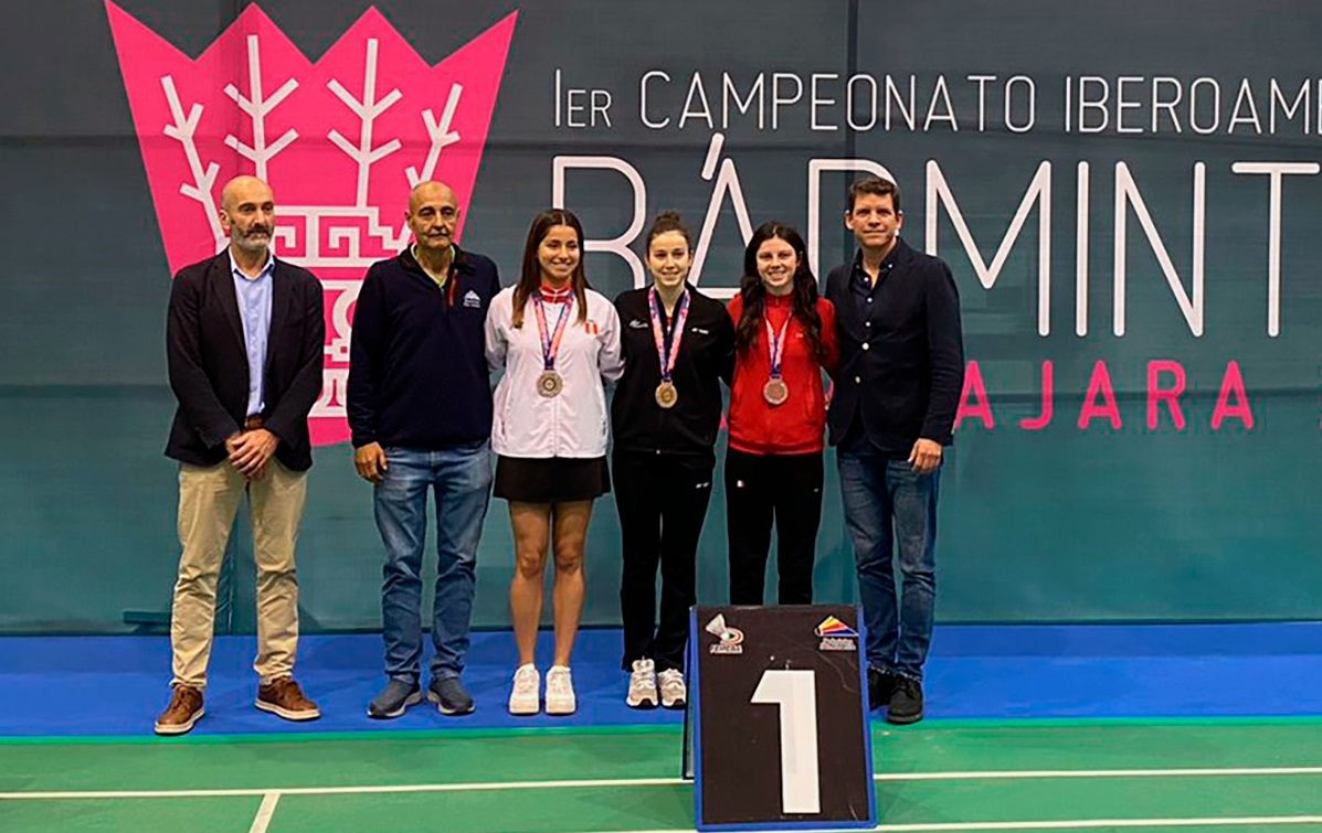 BÁDMINTON