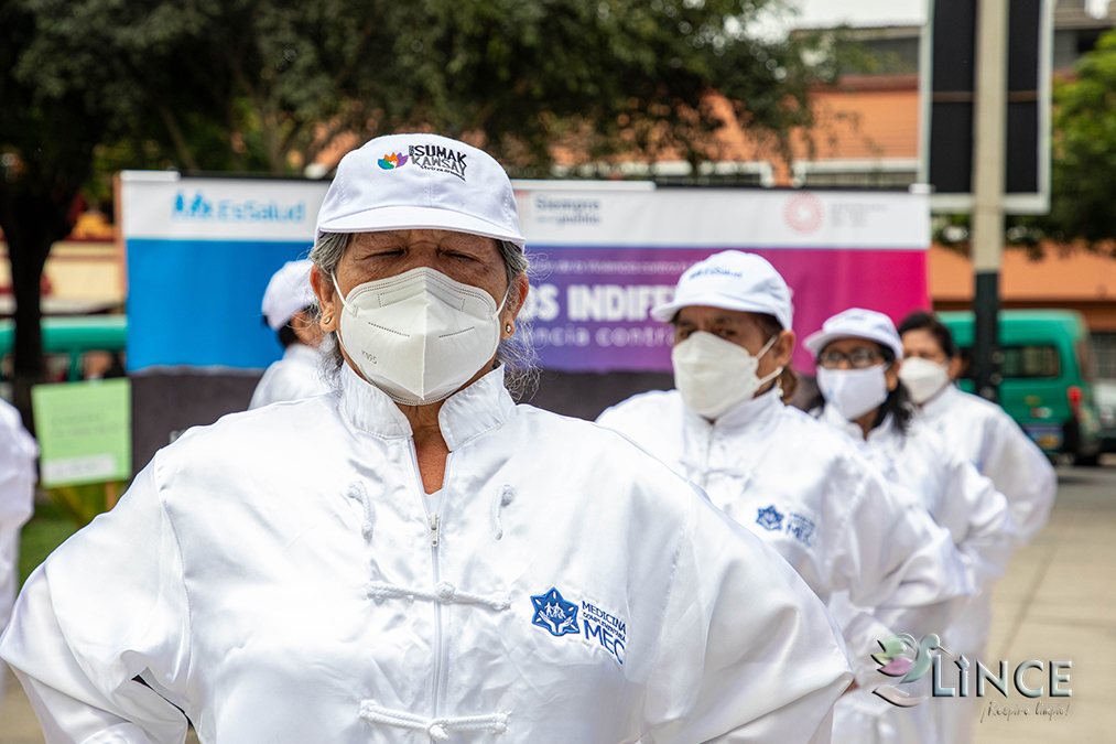 Municipalidad de Lince y EsSalud realizan Feria por el Día Internacional de la ELiminación de la Violencia contra la Mujer