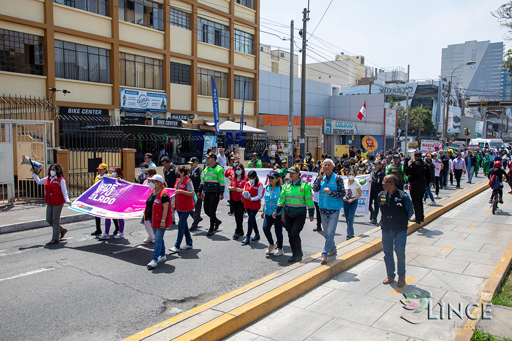 Lince: realizaron marcha de sensibilización por el Día Internacional de la Eliminación de la Violencia contra las Mujeres.