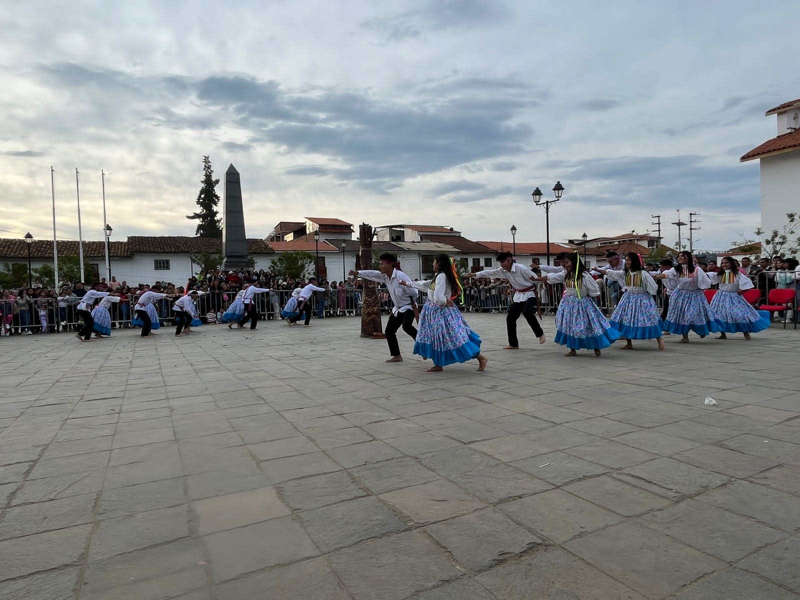 II Tarde Cultural: Chachapoyas manifestación viva, a través del arte