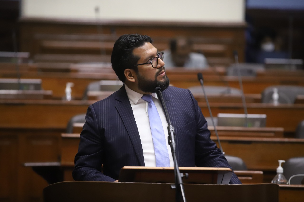 Ministro de la Producción, Eduardo Mora