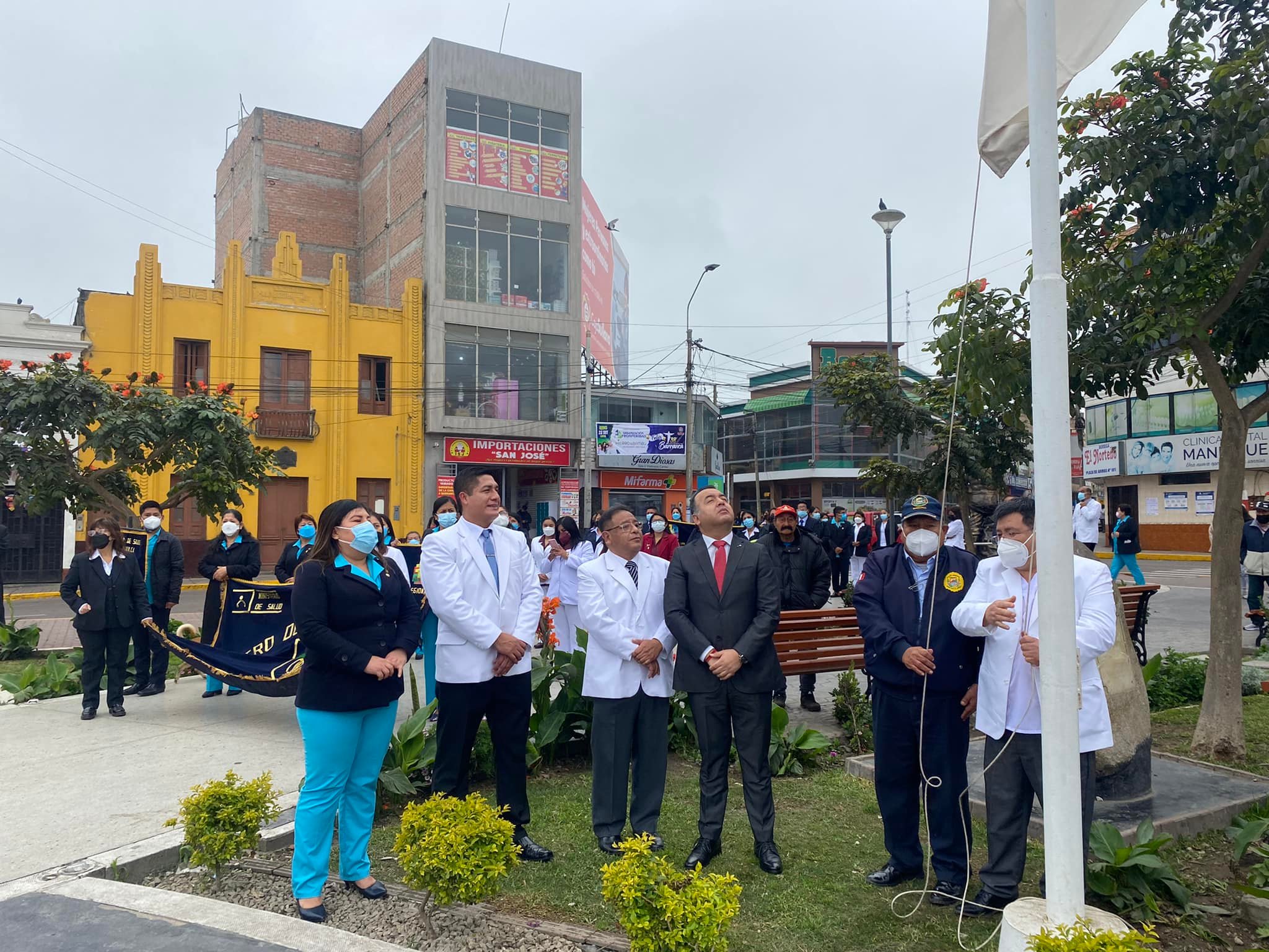 Ceremonia Protocolar de Izamiento del Pabellón Nacional