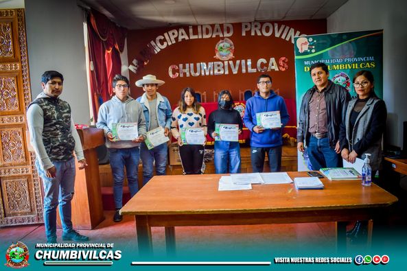 DEPARTAMENTO DE SALUD PÚBLICA DE LA ENTIDAD MUNICIPAL RECONOCIÓ A LOS ESTUDIANTES DE LA UNIVERSIDAD NACIONAL SAN ANTONIO ABAD POR SU PARTICIPACIÓN COMO VOLUNTARIOS EN LA CAMPAÑA DE VACUNACIÓN ANTIRRÁBICA Y DESPARASITACIÓN CANINA