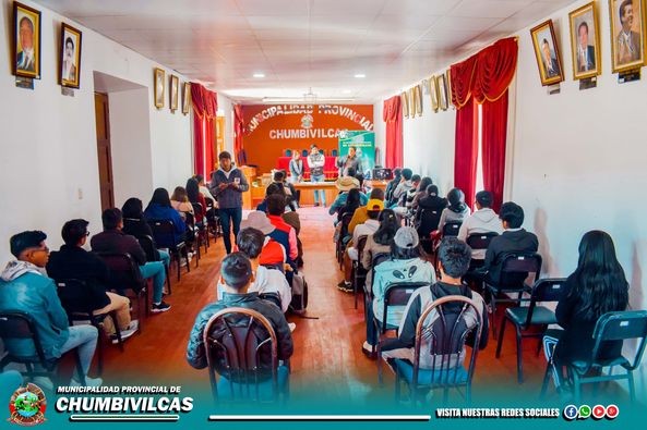 DEPARTAMENTO DE SALUD PÚBLICA DE LA ENTIDAD MUNICIPAL RECONOCIÓ A LOS ESTUDIANTES DE LA UNIVERSIDAD NACIONAL SAN ANTONIO ABAD POR SU PARTICIPACIÓN COMO VOLUNTARIOS EN LA CAMPAÑA DE VACUNACIÓN ANTIRRÁBICA Y DESPARASITACIÓN CANINA