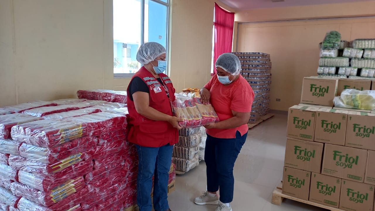Entrega de alimentos a municipalidades