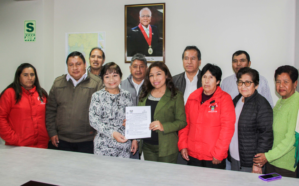 FIRMAN CONVENIO PARA EJECUTAR OBRAS POR MÁS DE 3 MILLONES DE SOLES EN ATAVILLOS ALTO