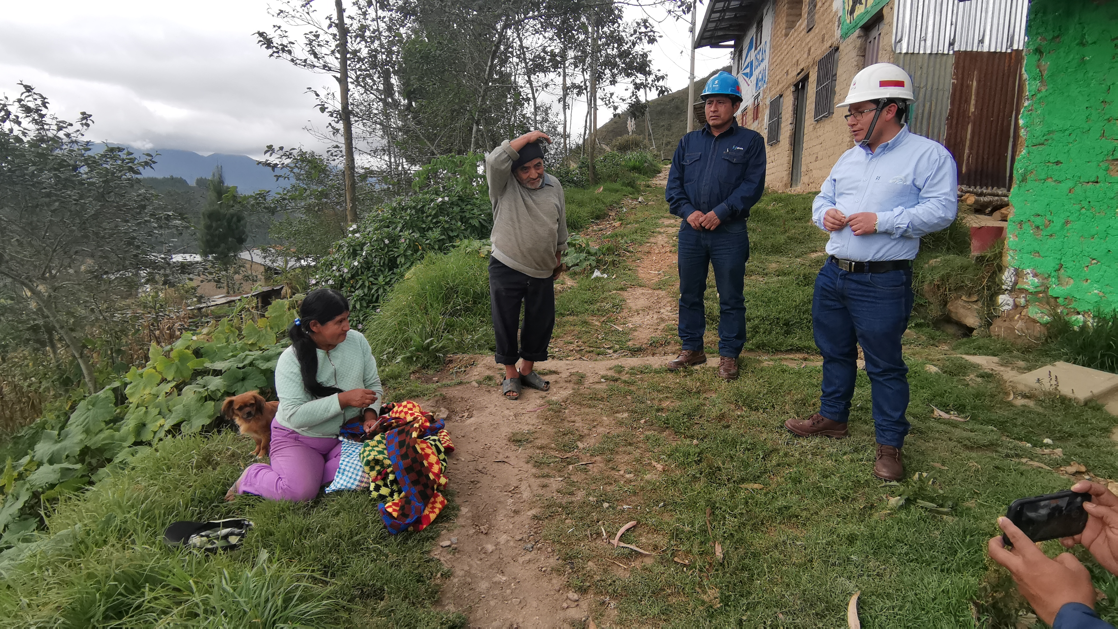 Más familias vulnerables acceden al programa Electricidad al Toque.