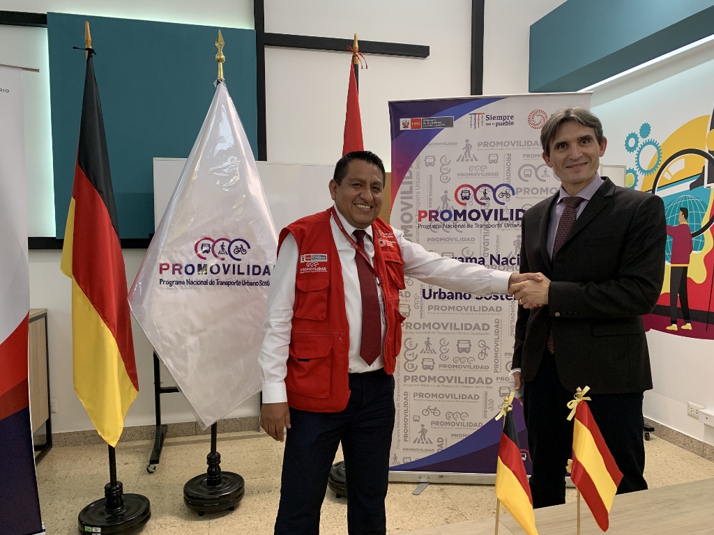 MTC coordina con la municipalidad de Trujillo y la cooperación internacional los avances del Corredor Troncal de Norte-Sur de Trujillo