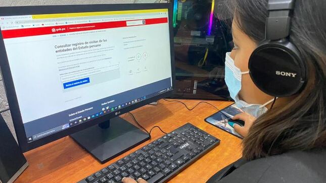 Registro virtual de visitas de la Zona Arqueológica Caral