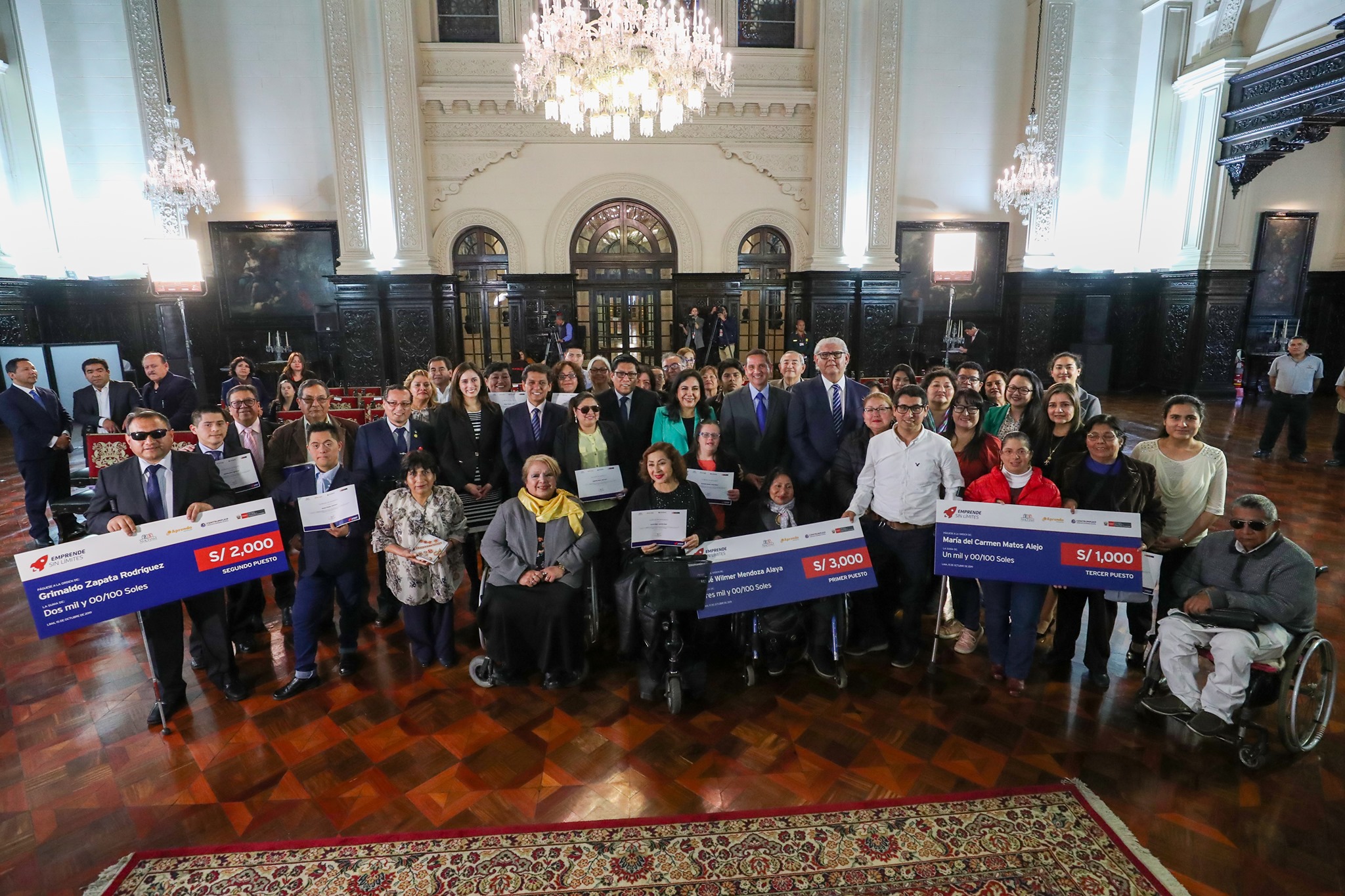 Premiación proyecto “Emprende sin Límites”.