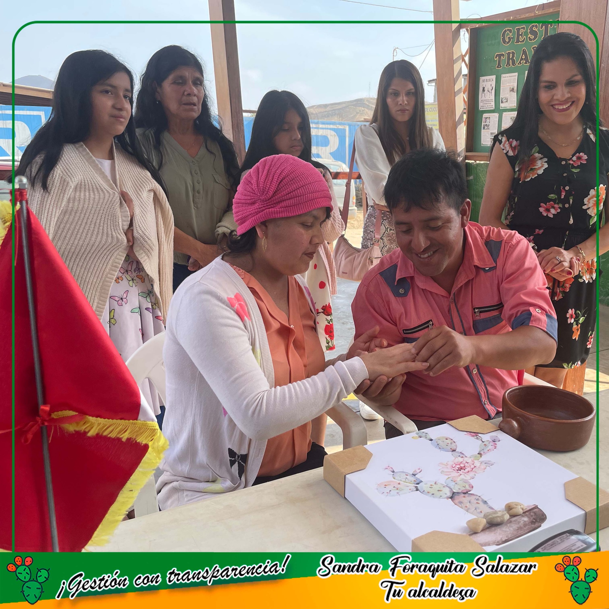 El día de hoy los vecinos de Villa Jardín Cucuya, José Miguel Arenas Vilacorta y María Virginia Hijuela Campos contrajeron Matrimonio Civil en los exteriores de la Municipalidad Distrital de Santo Domingo de los Olleros.