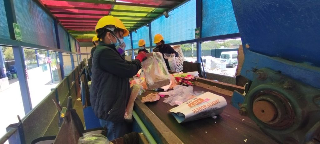 Imagen destacada de la nota de prensa del programa Surco Recicla
