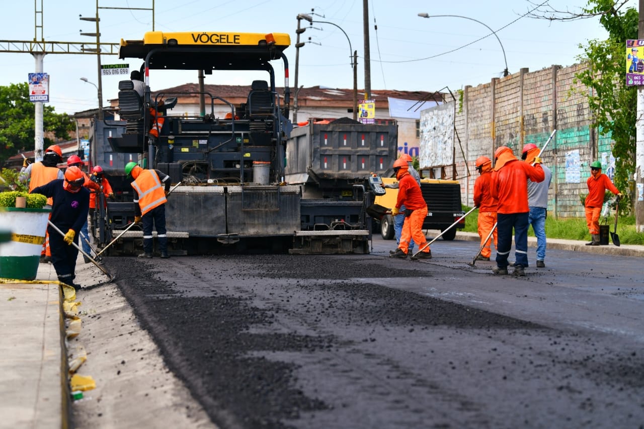 Gorel Continúa Embelleciendo Las Calles De Iquitos 