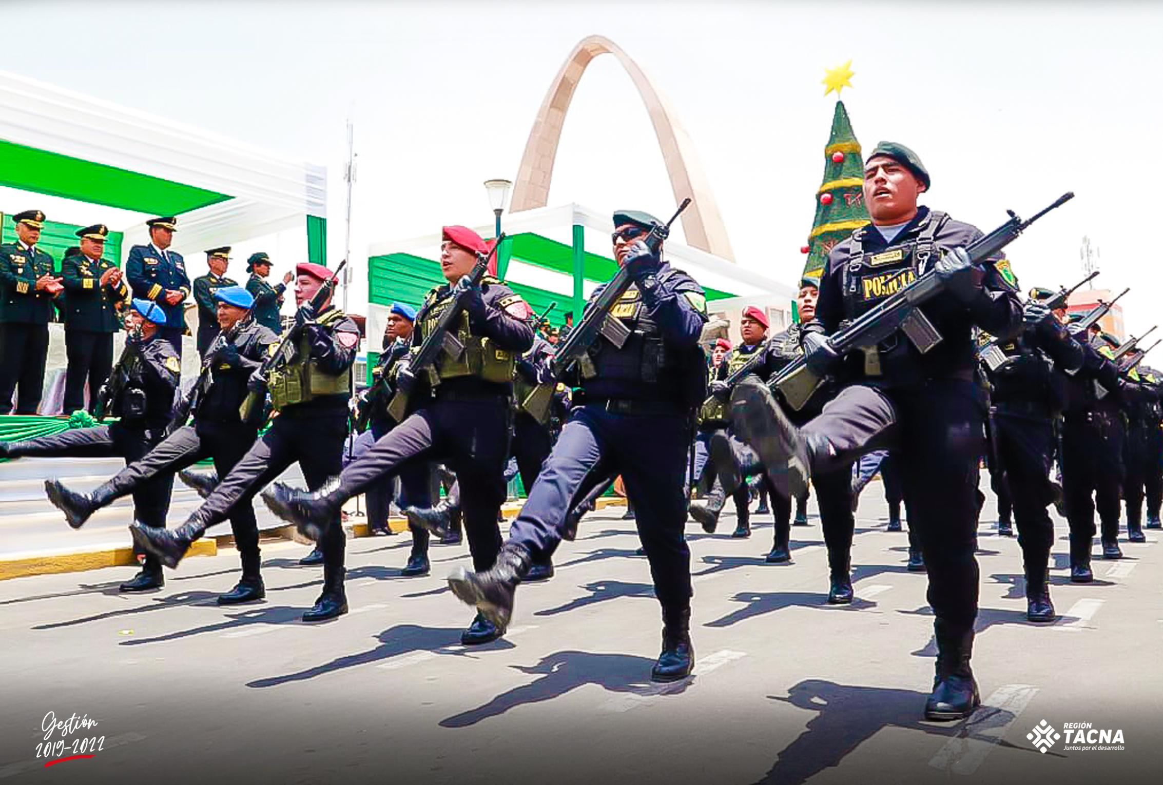 Actos protocolares fueron en el Paseo Cívico. 