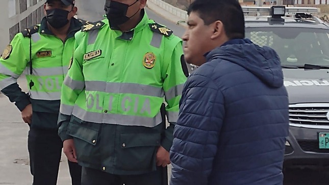 Fotografía de policías